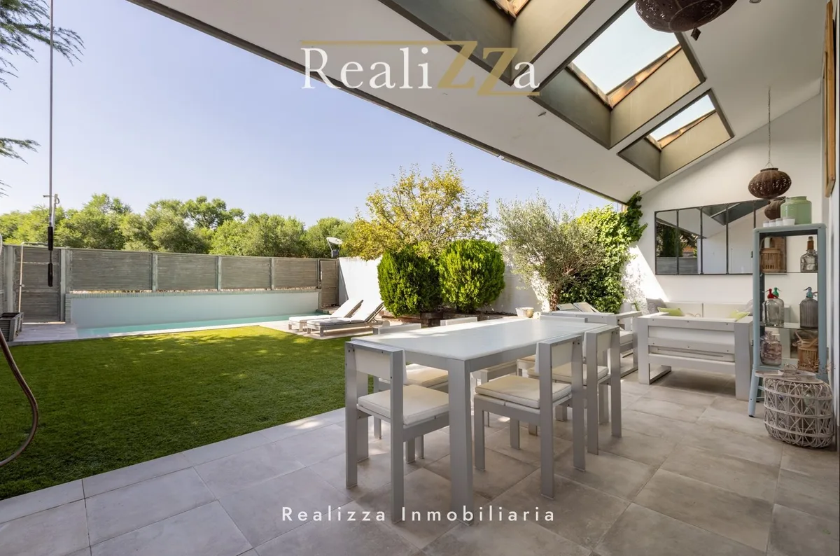 Chalet en esquina reformado 41