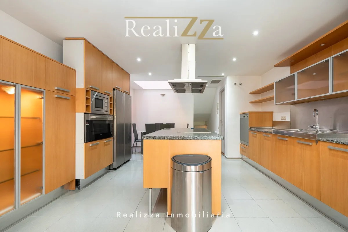 Chalet adosado reformado 12