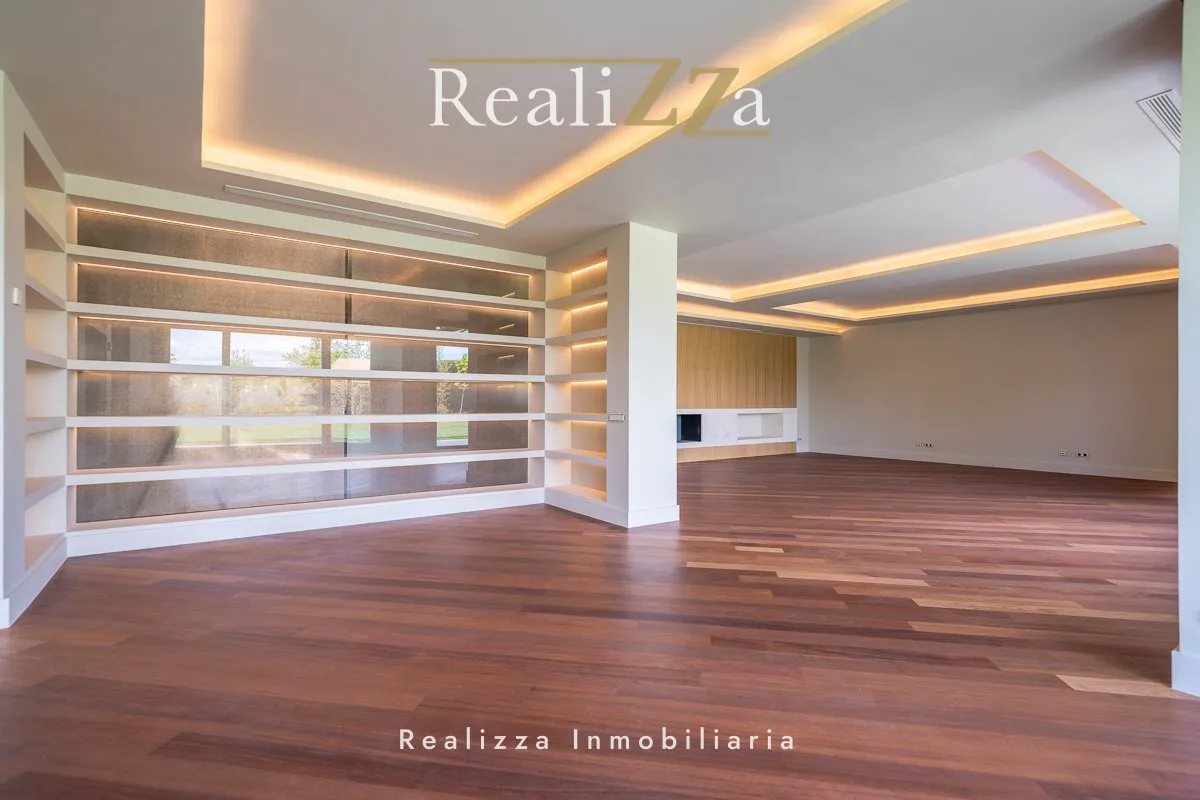 Chalet independiente con 2 plantas 8