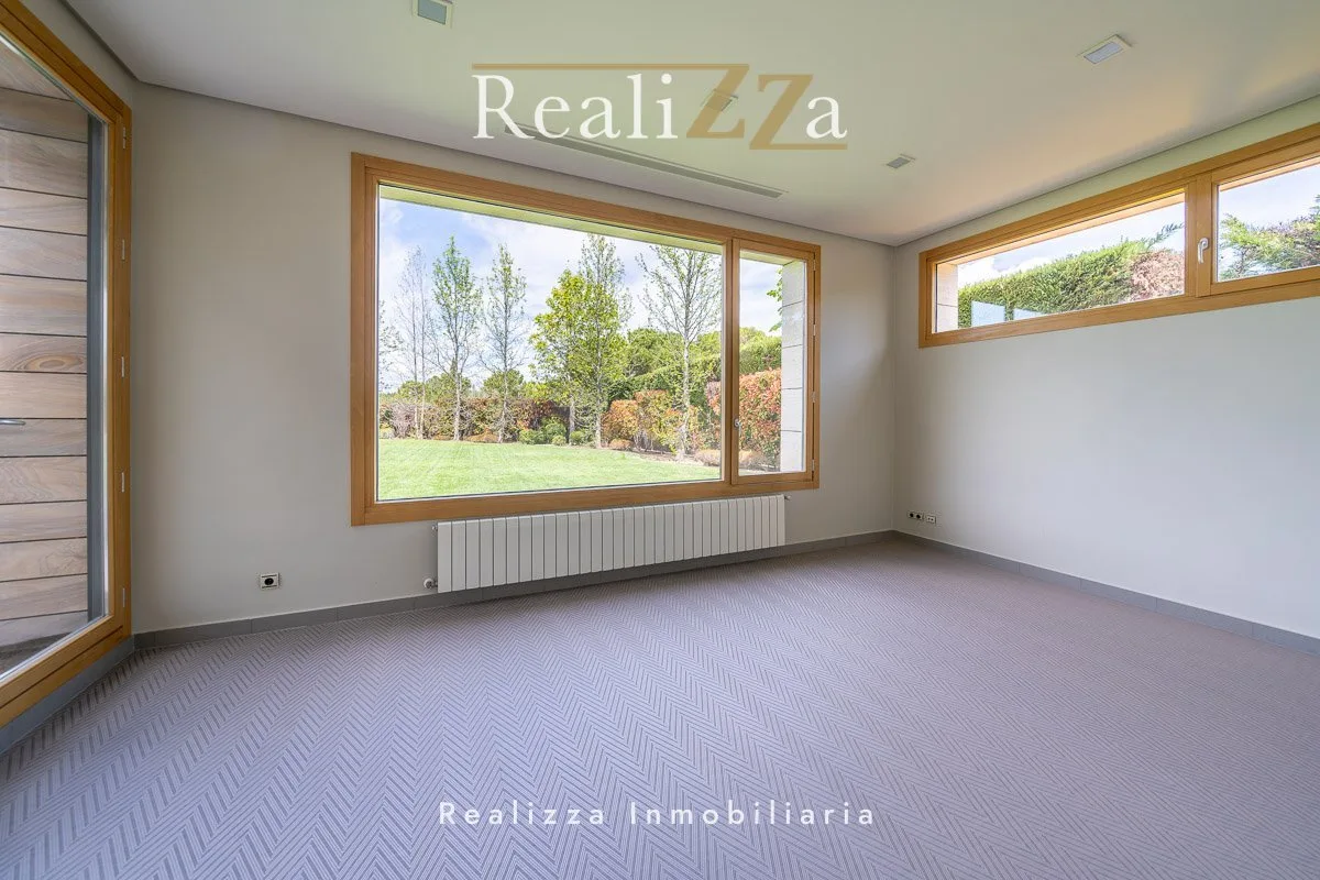Chalet independiente con 2 plantas 14
