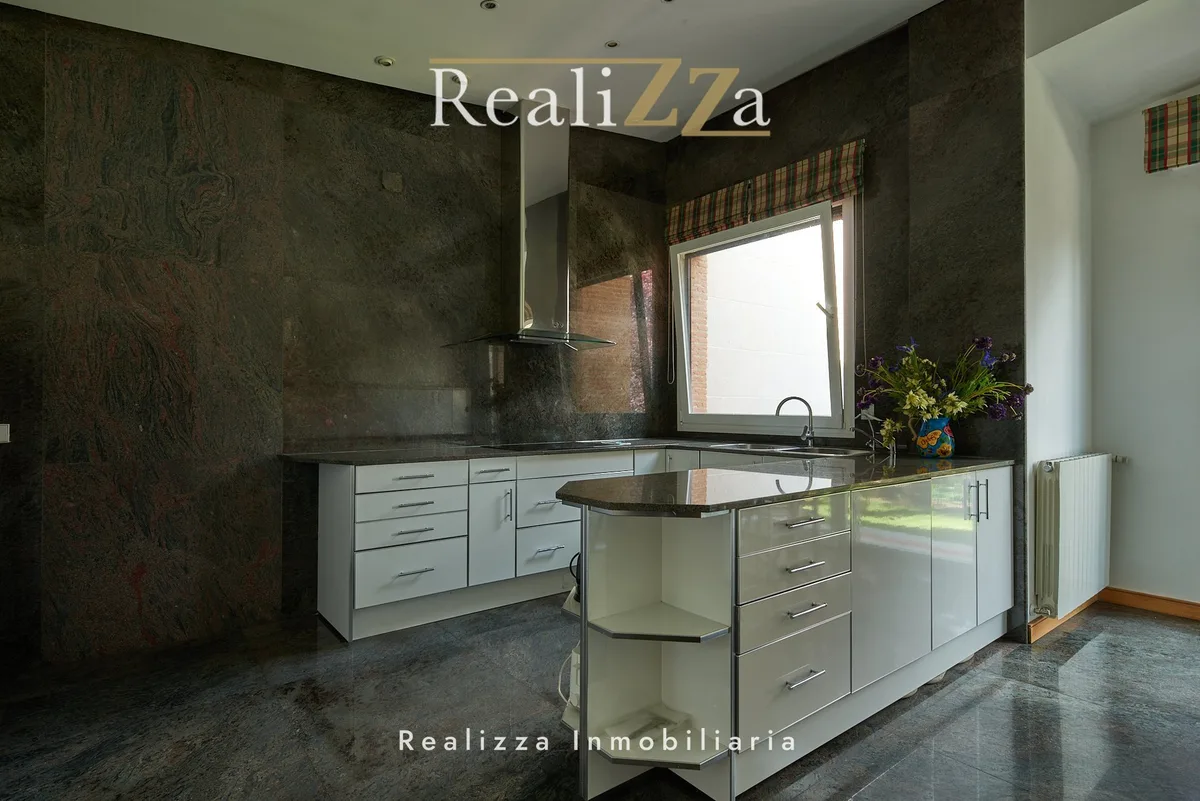 Chalet de una planta en Somosaguas 7
