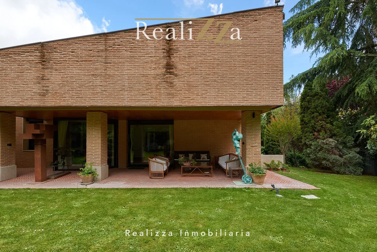 Chalet de una planta en Somosaguas 75