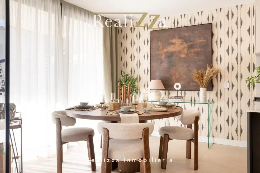 Chalet pareado de obra nueva en Diplomáticos 12