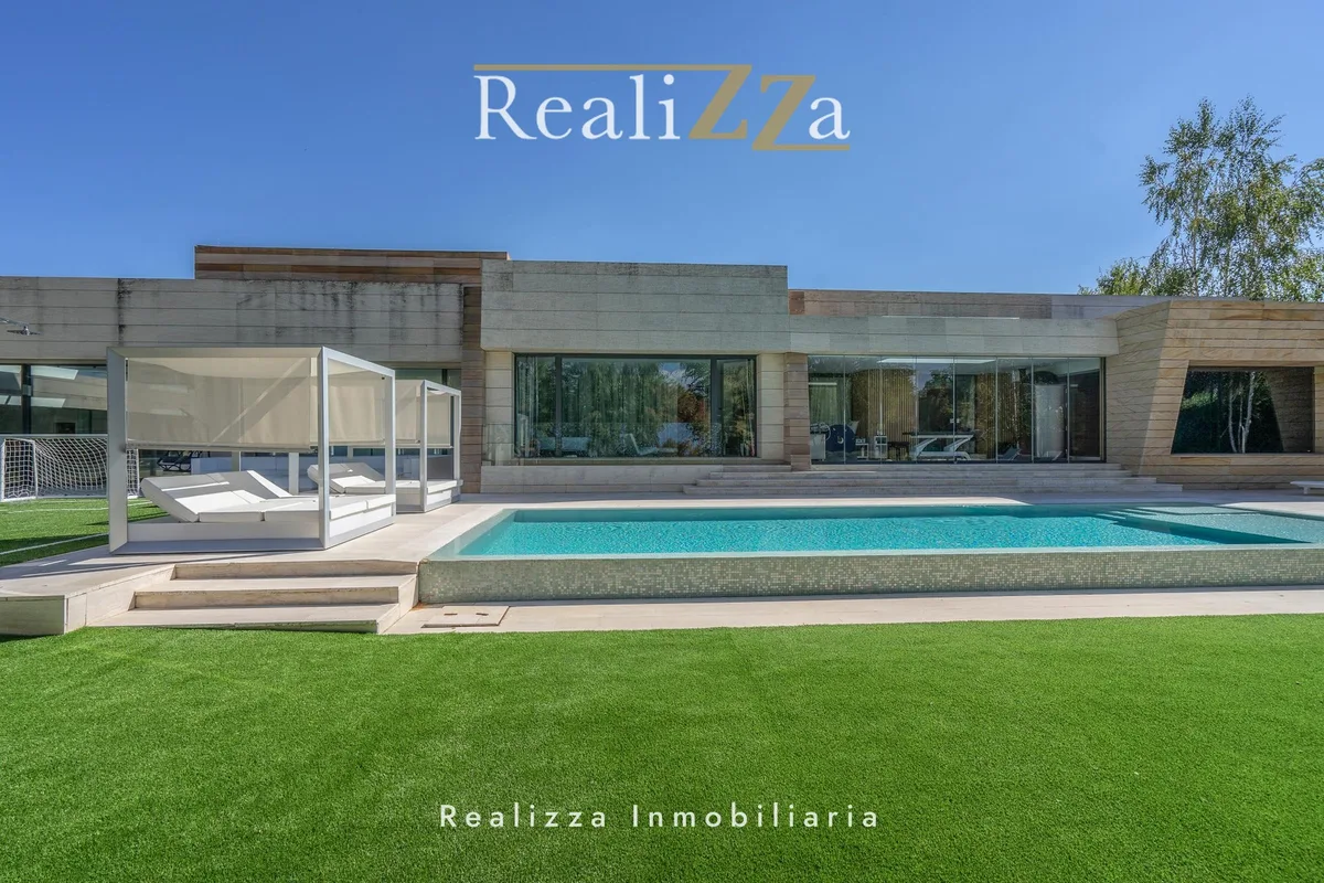 Chalet reformado de una planta 11