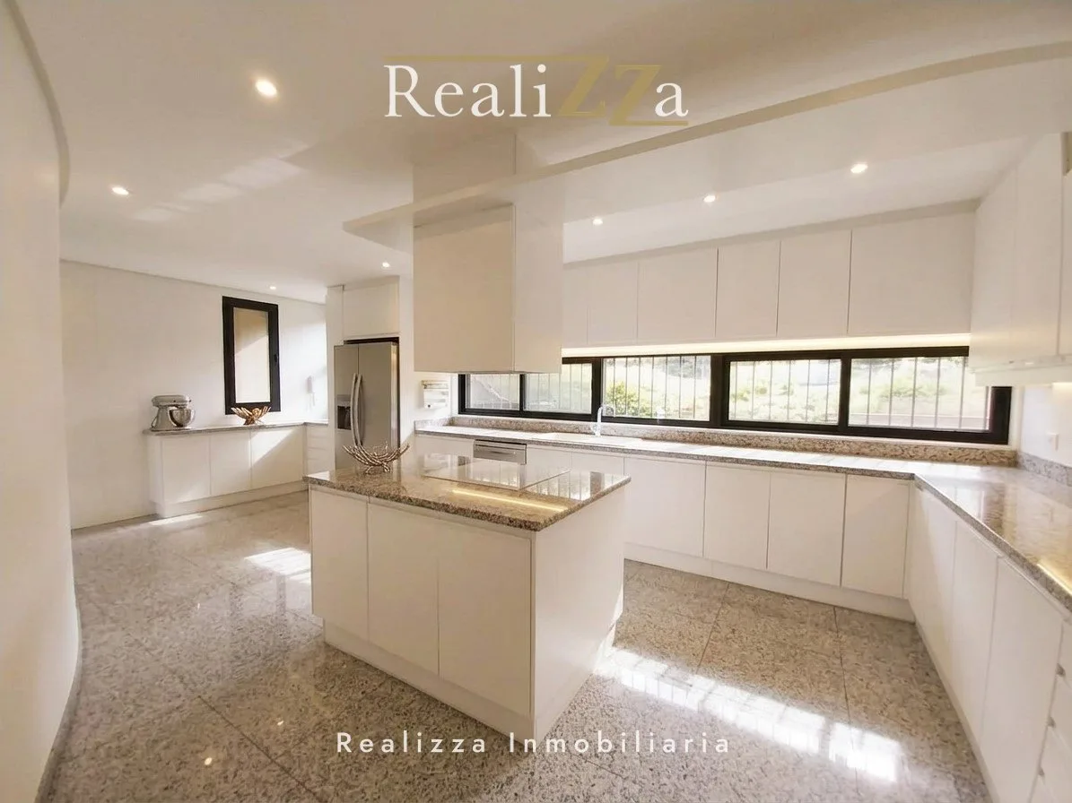 Chalet en Somosaguas 27