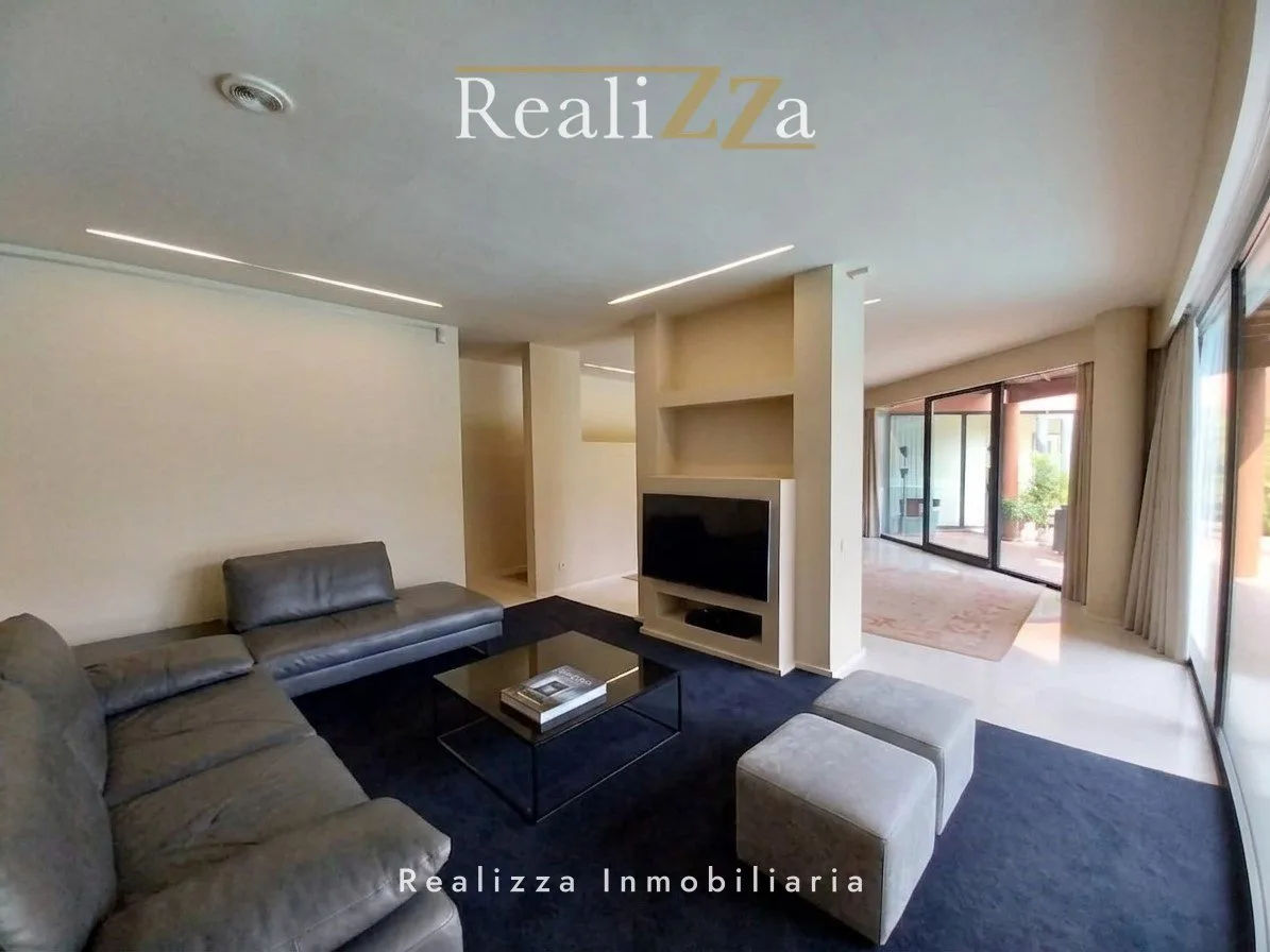 Chalet en Somosaguas 50