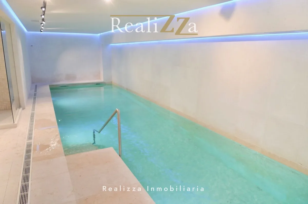 Chalet independiente reformado en Blanca Paloma 25