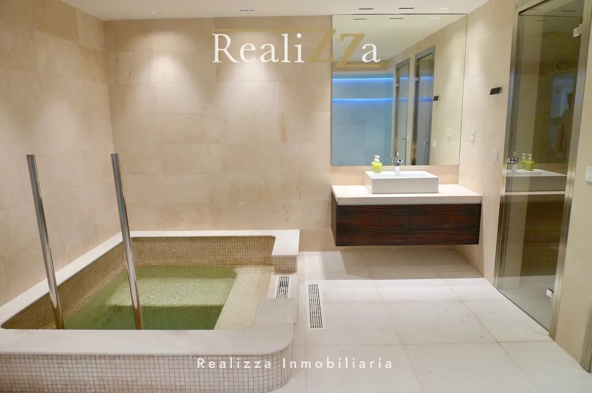 Chalet independiente reformado en Blanca Paloma 27