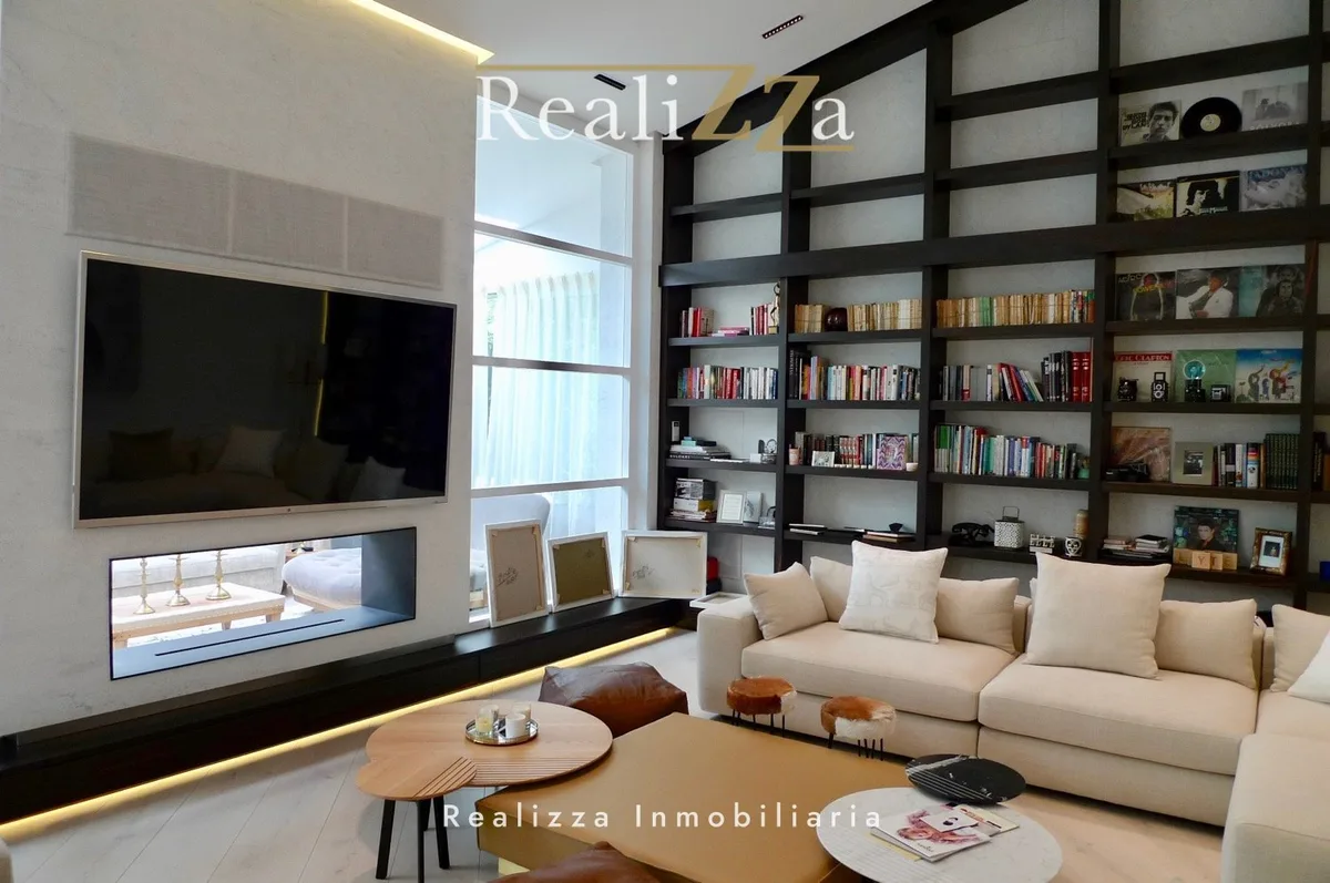 Chalet independiente reformado en Blanca Paloma 32