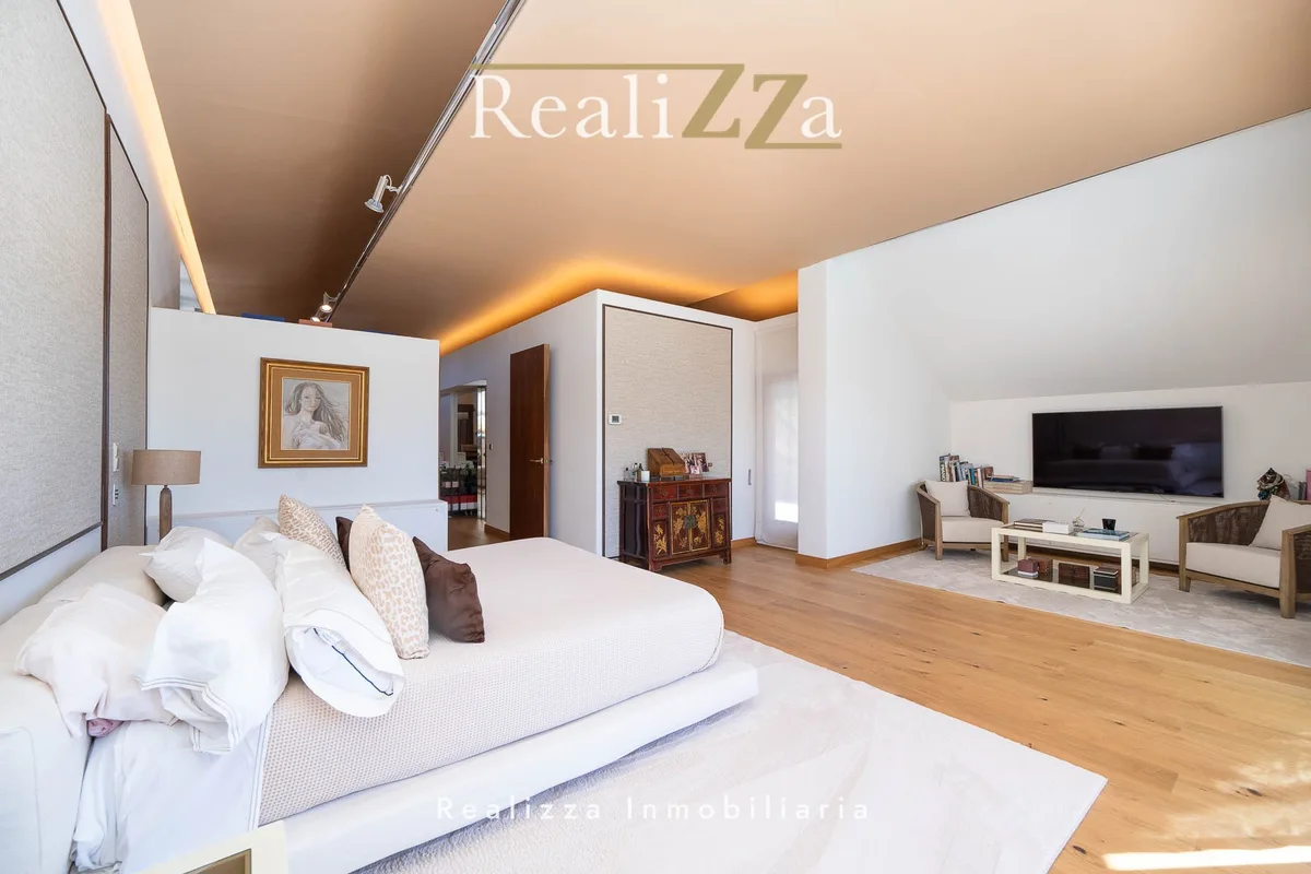 Chalet de diseño en Prado Largo 33