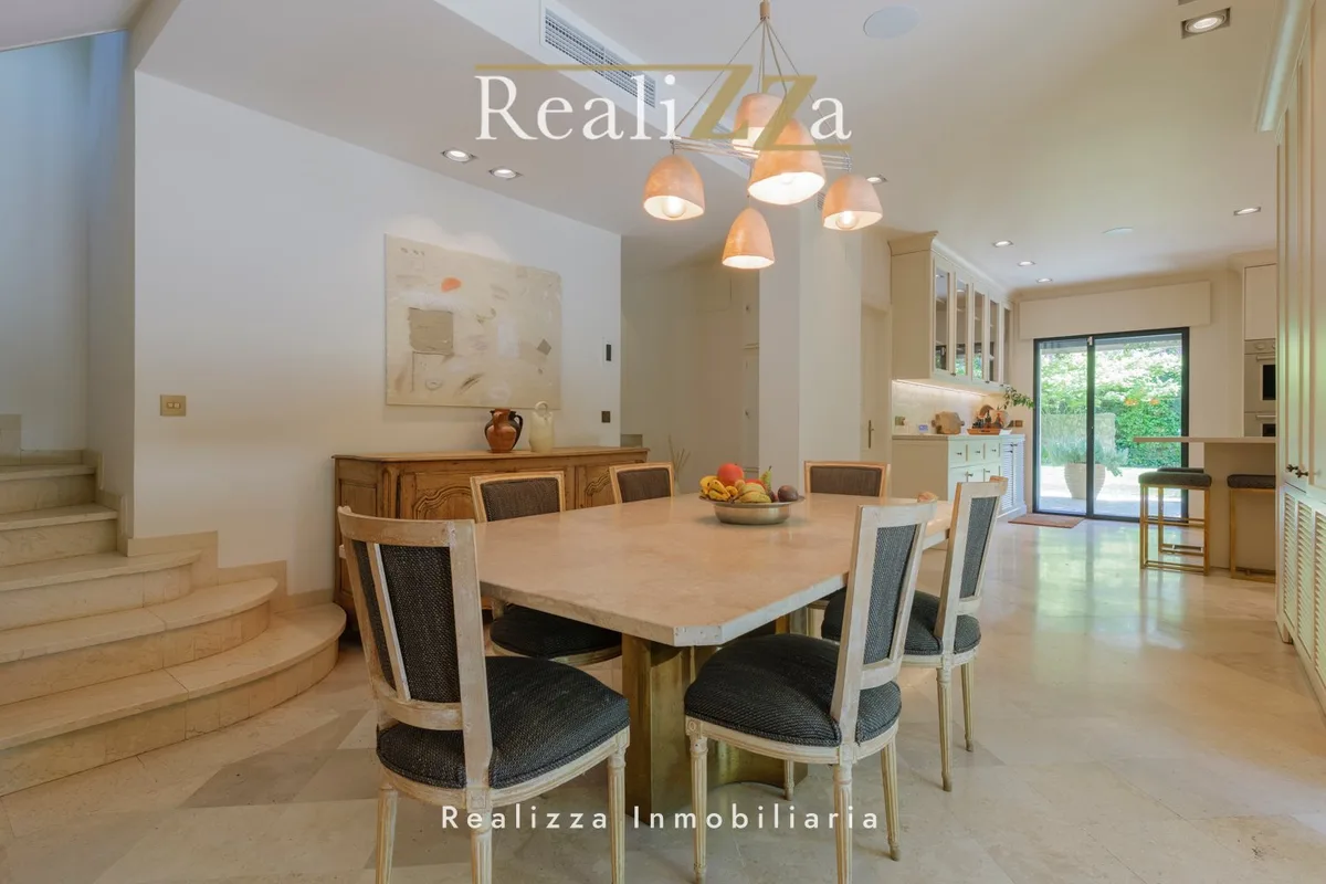 Chalet independiente en Somosaguas 28