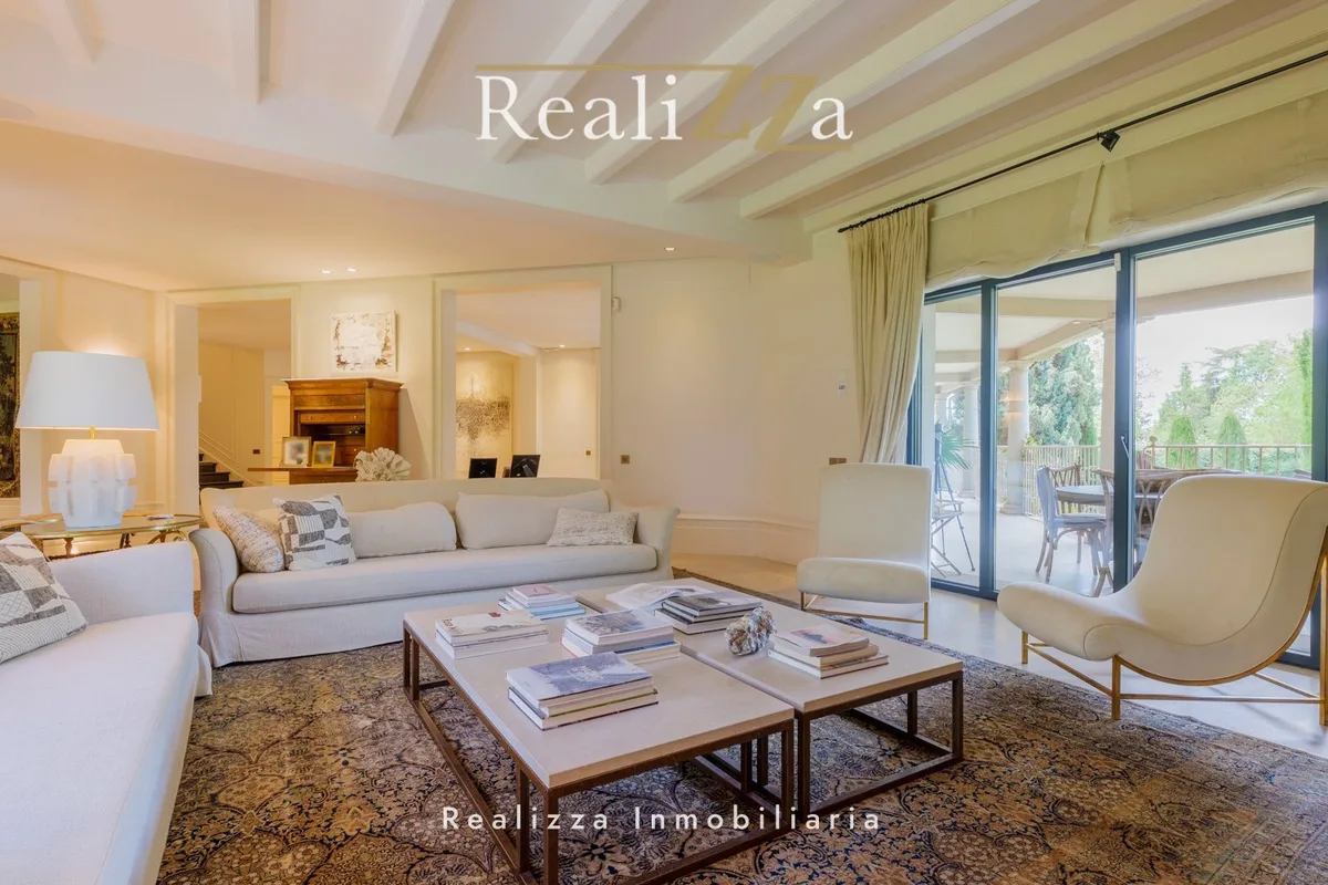 Chalet independiente en Somosaguas 37