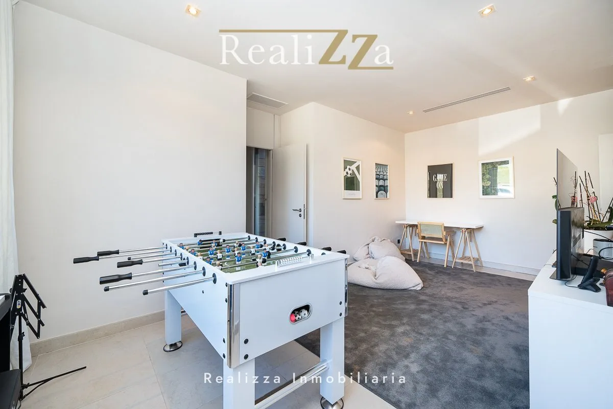 Chalet reformado de una planta 12