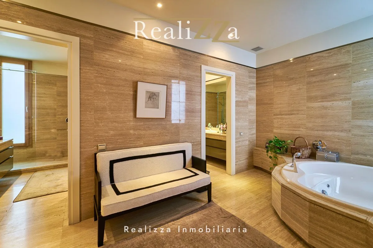 Chalet totalmente amueblado y con piscina interior 25