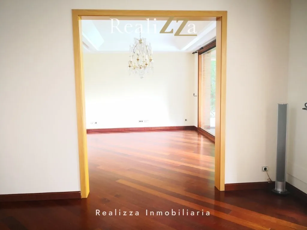 Independiente de alquiler en Blanca Paloma 16