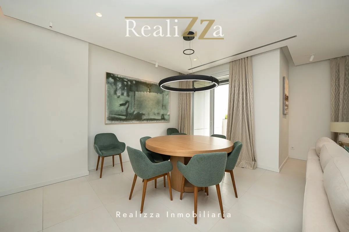 Atico triplex amueblado con piscina 7