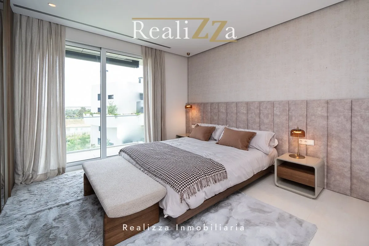 Atico triplex amueblado con piscina 24