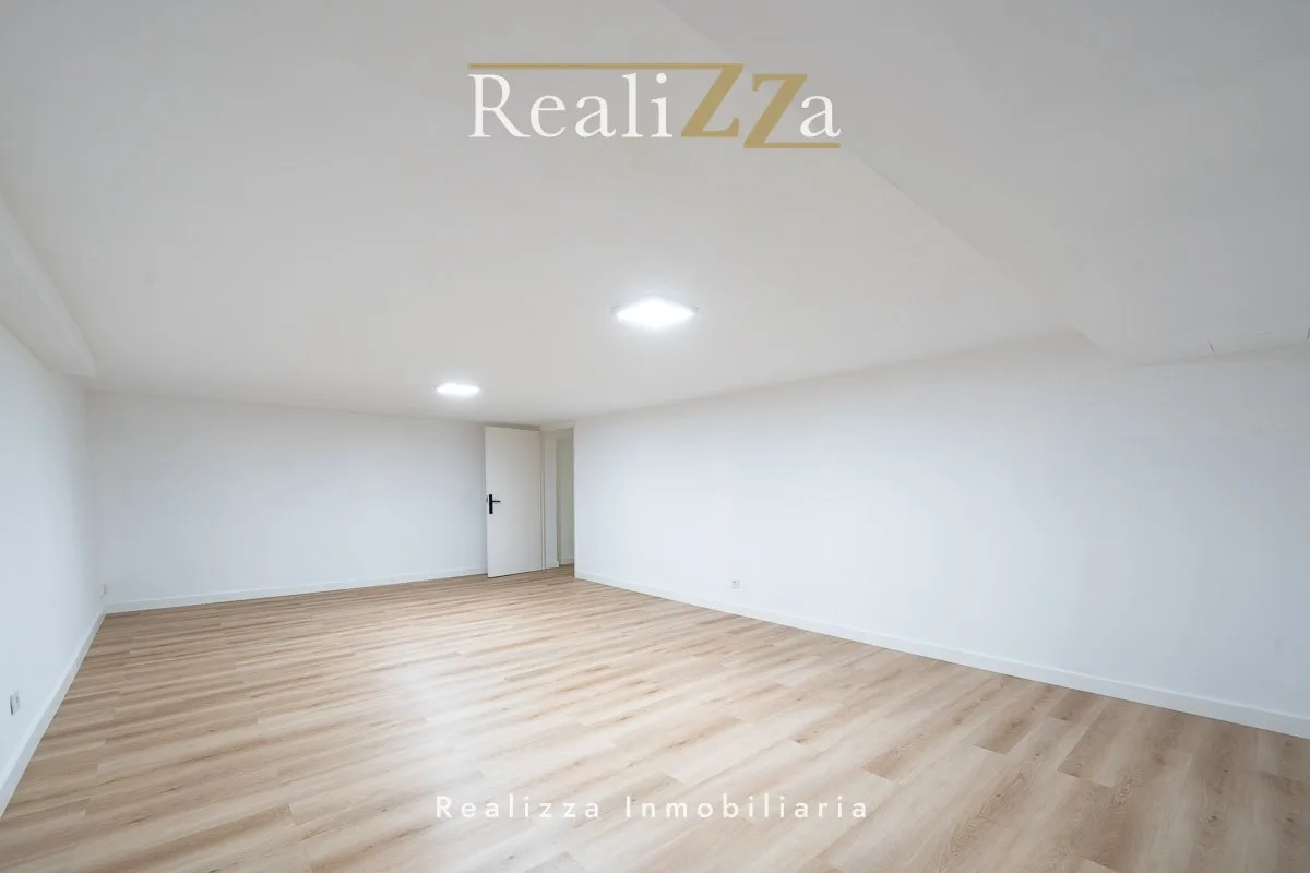 Independiente en zona Diplomáticos 18