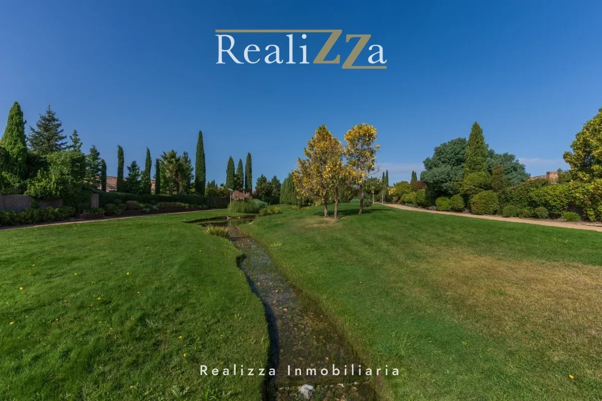 Chalet independiente en Paseo del Rio 23
