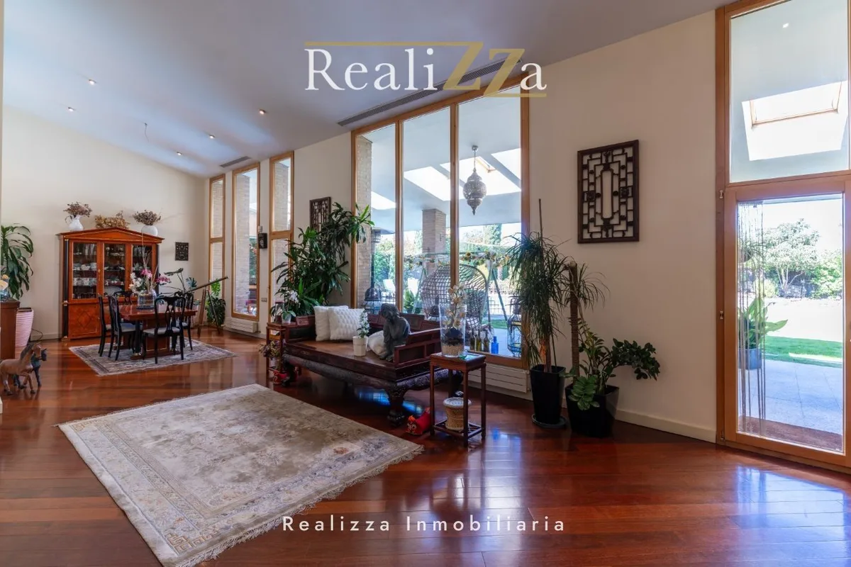 Chalet independiente en Paseo del Rio 37