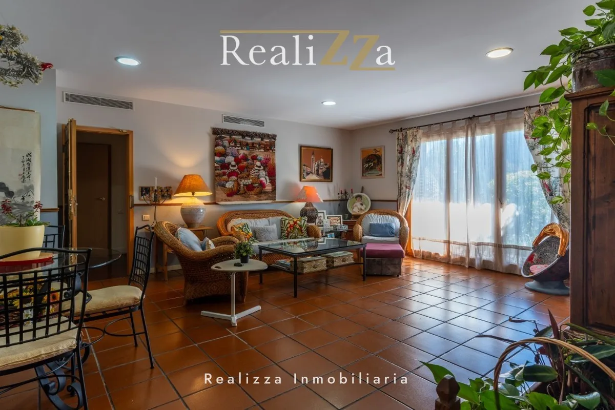 Chalet independiente en Paseo del Rio 44
