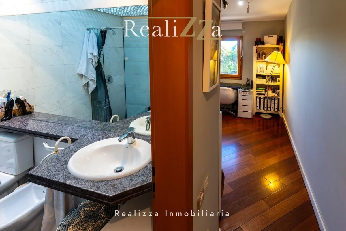 Chalet independiente en Paseo del Rio 80