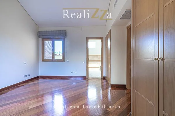 Chalet adosado en Prado del Rey 101 7