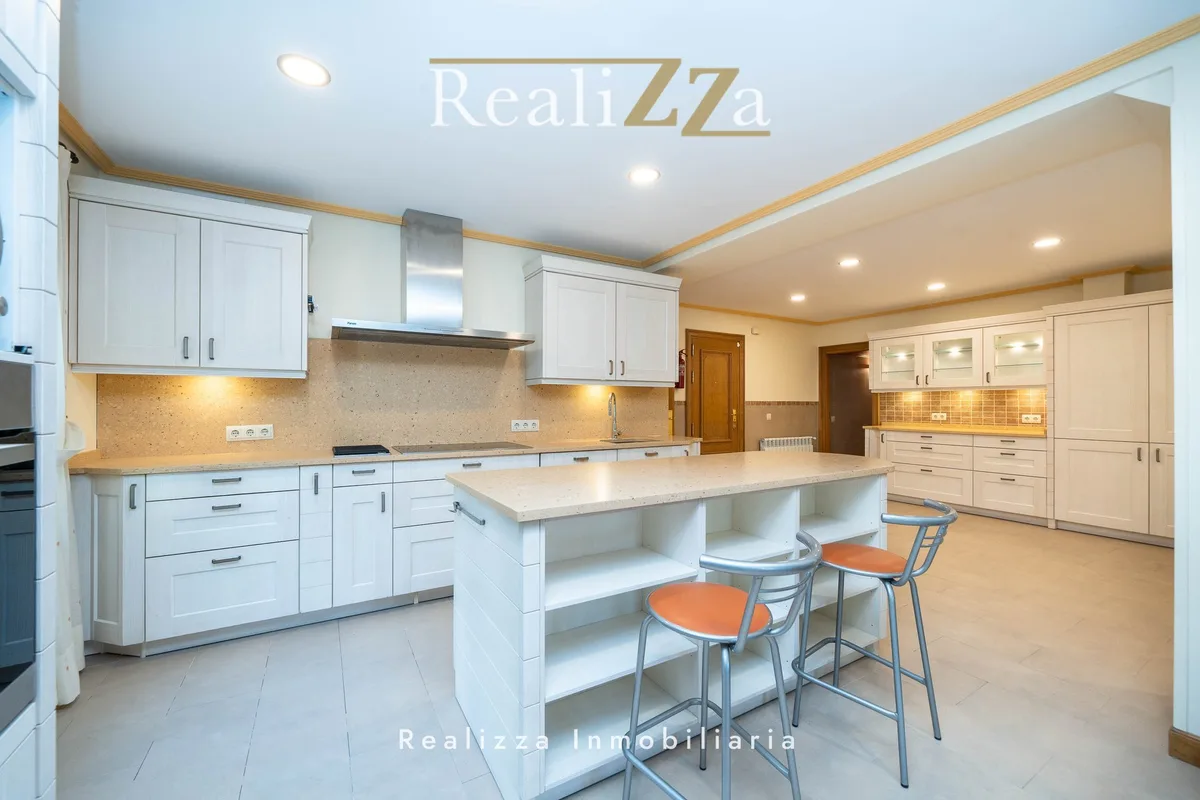 Chalet independiente en la Florida en venta o alquiler 24