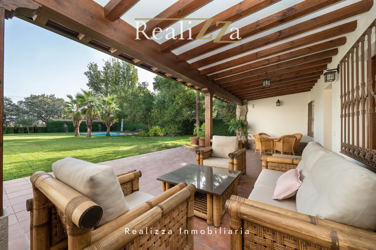 Chalet independiente en la Florida en venta o alquiler 32